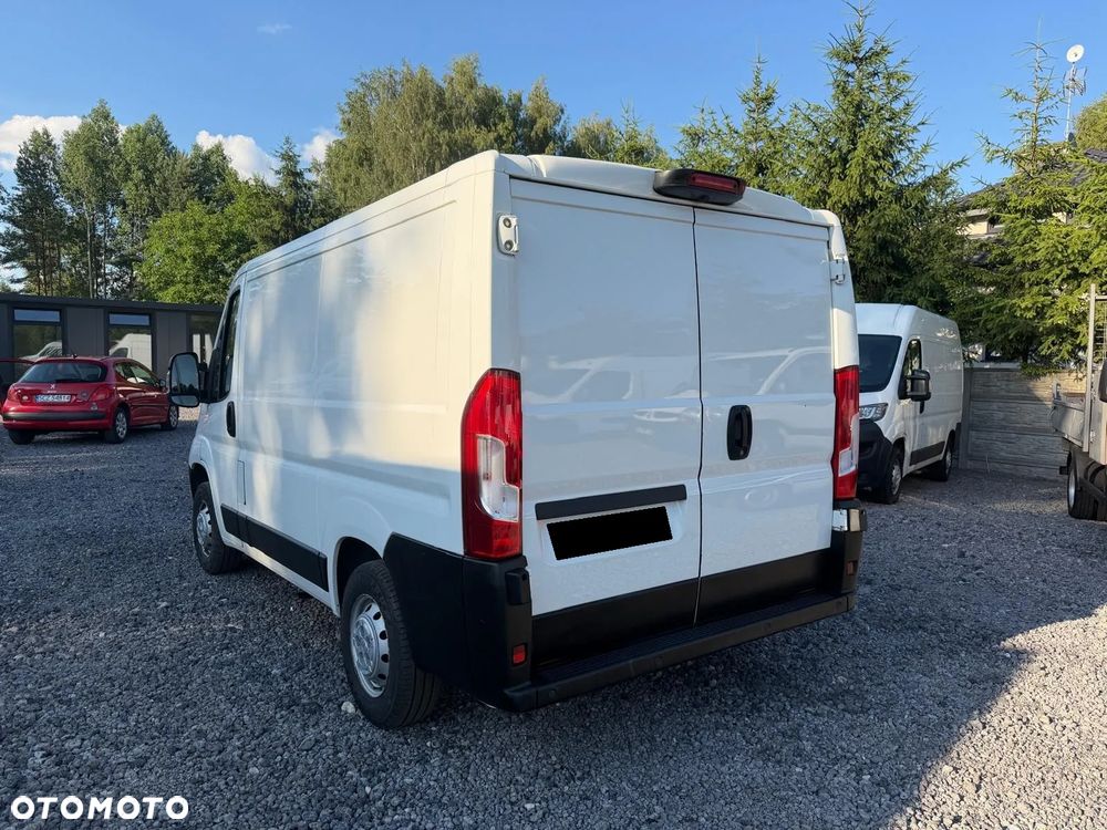 Citroën Jumper / 2.2D / 130KM / L1H1 / NAJBOGATSZA WERSJA / Kamera / PARKTRONIC / - 4