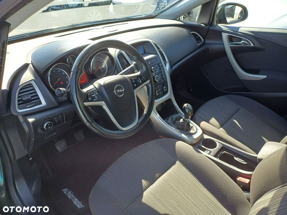 Opel Astra 1.4 Turbo Style - 14