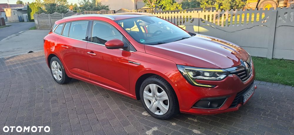 Renault Megane ENERGY TCe 130 INTENS - 24