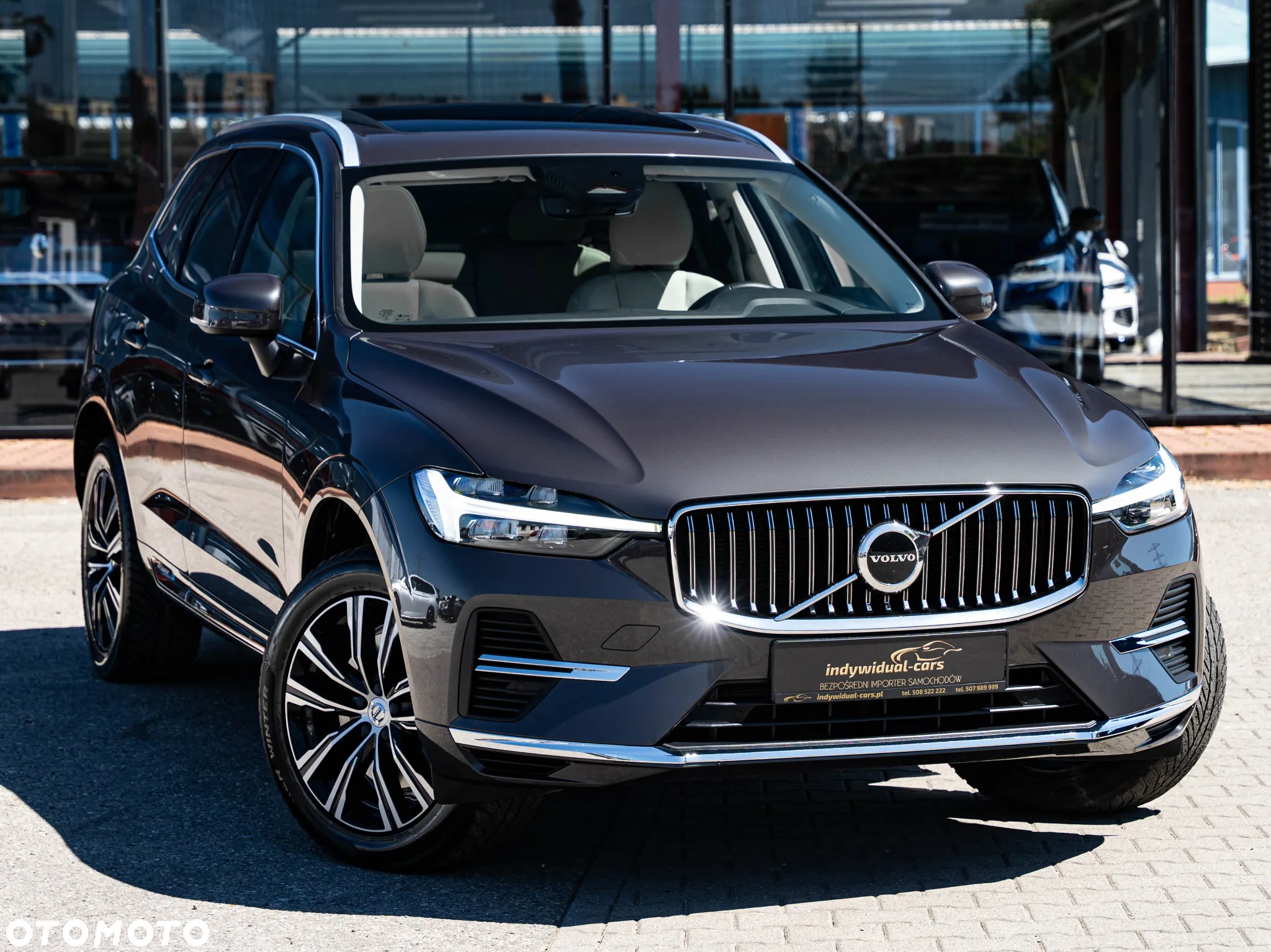 Volvo XC 60 T6 AWD Plug-In Hybrid Inscription - 3