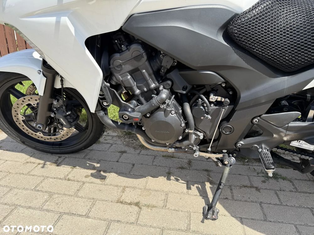 Honda CBF - 12