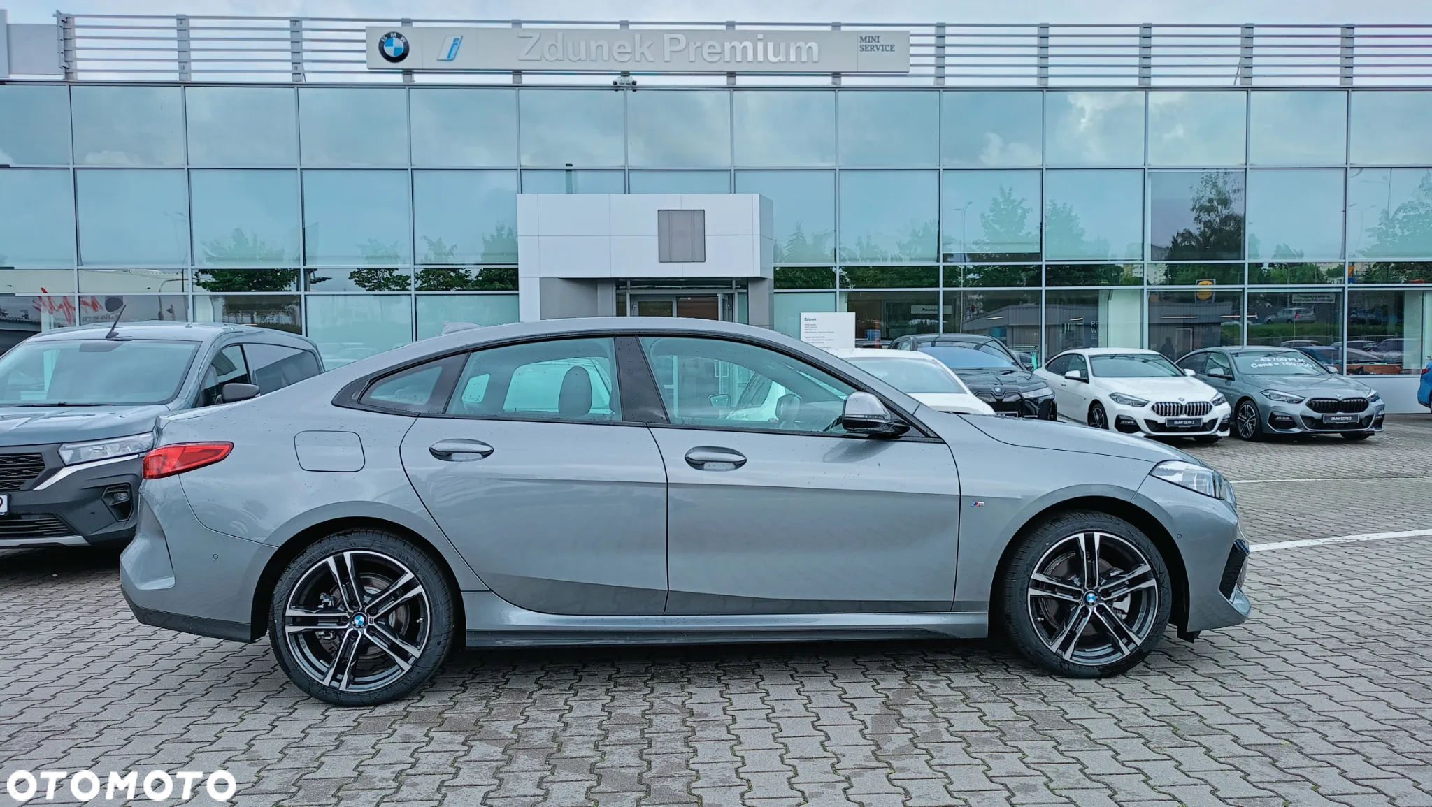 BMW Seria 2 218i M Sport - 8