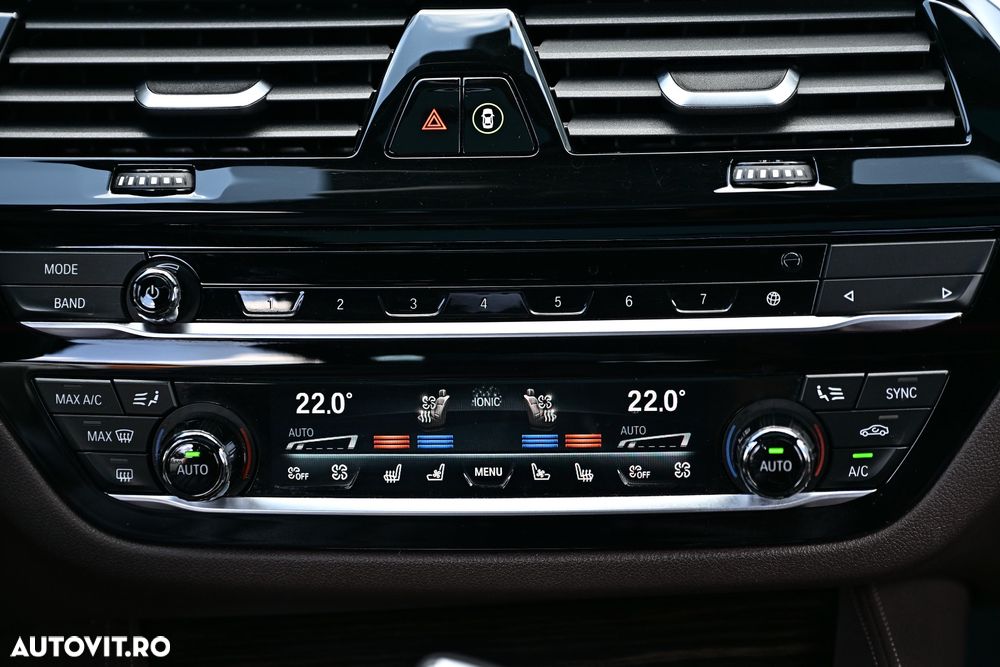 BMW Seria 5 530e xDrive AT PHEV - 35