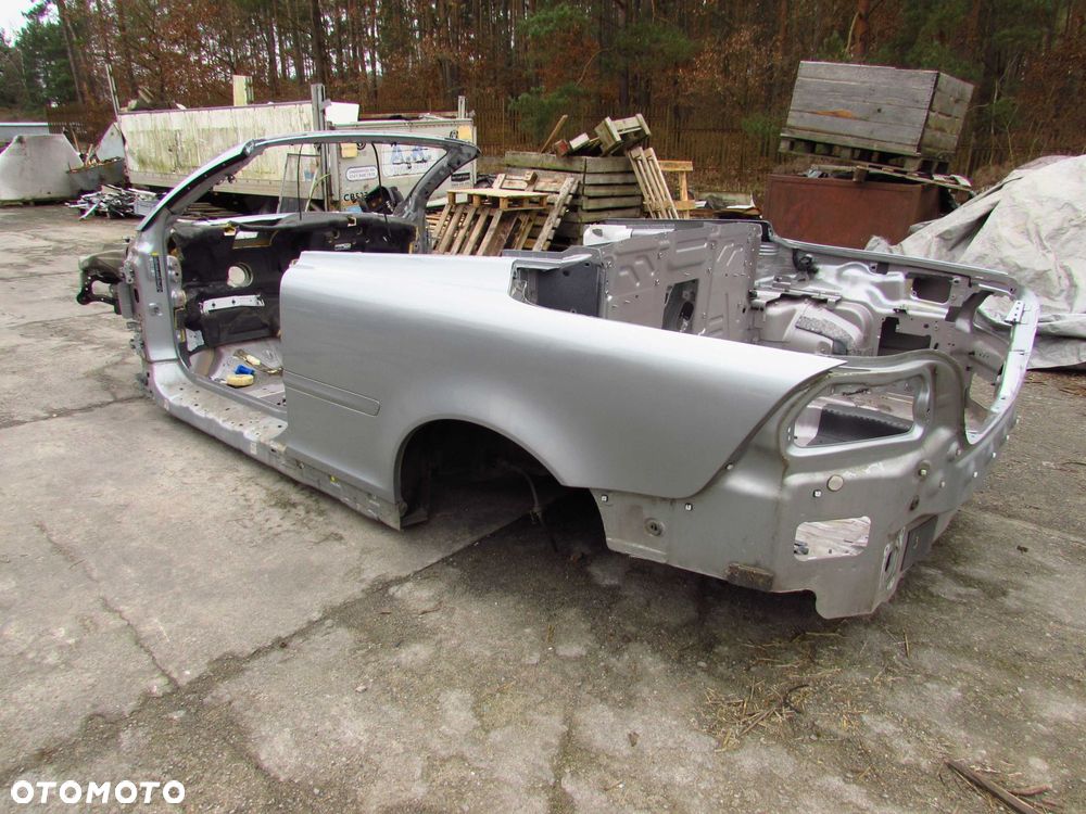 VOLVO C70 II 06-13 CWIARTKA BLOTNIK TYL LEWY 477 - 1