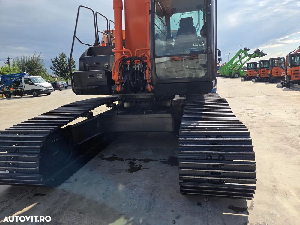 Hitachi BRATE LUNGI NOI la 18m, 2018, 9.033h, 3 pompe hidr HITACHI, masa operationala arpx 35t, senile LATE 90% ok, doar 1.200h deplasare, camera spate, Consum mediu 16l/h, REVIZII MOTOR SI HIDR EFECTUATE, posibilitate leasing, PROMOTIE 119.500 EUR+Tva - 13