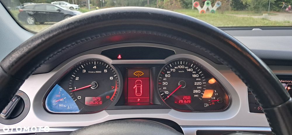 Audi A6 Avant - 27