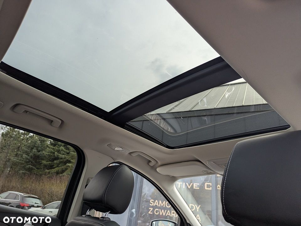 Ford Kuga 2.0 TDCi 4x4 Titanium - 16