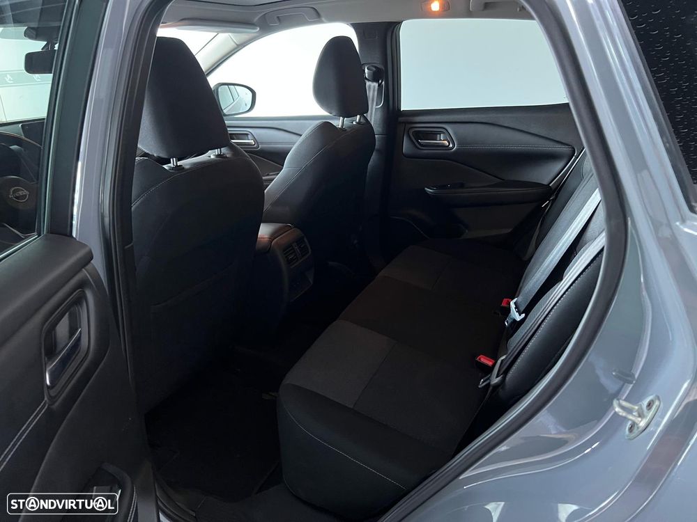 Nissan Qashqai 1.3 DIG-T N-Connecta LED+TT - 12