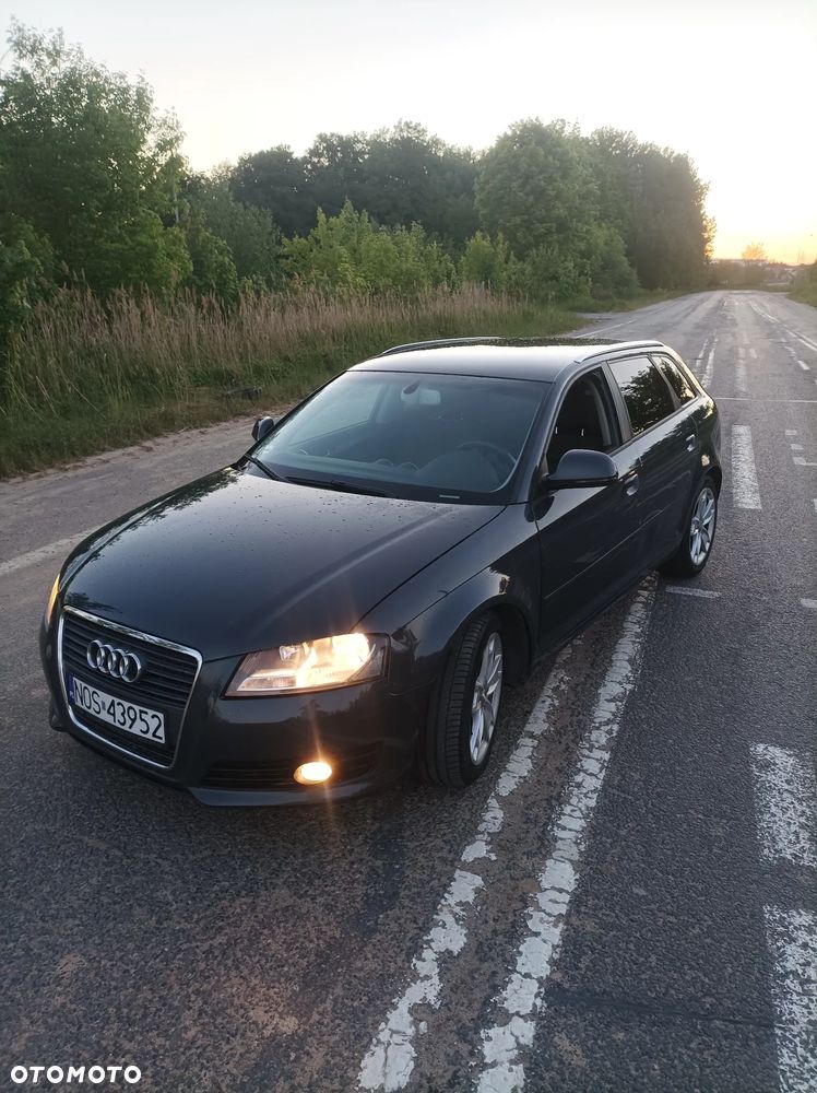 Audi A3 Sportback 1.8 TFSI Attraction - 2