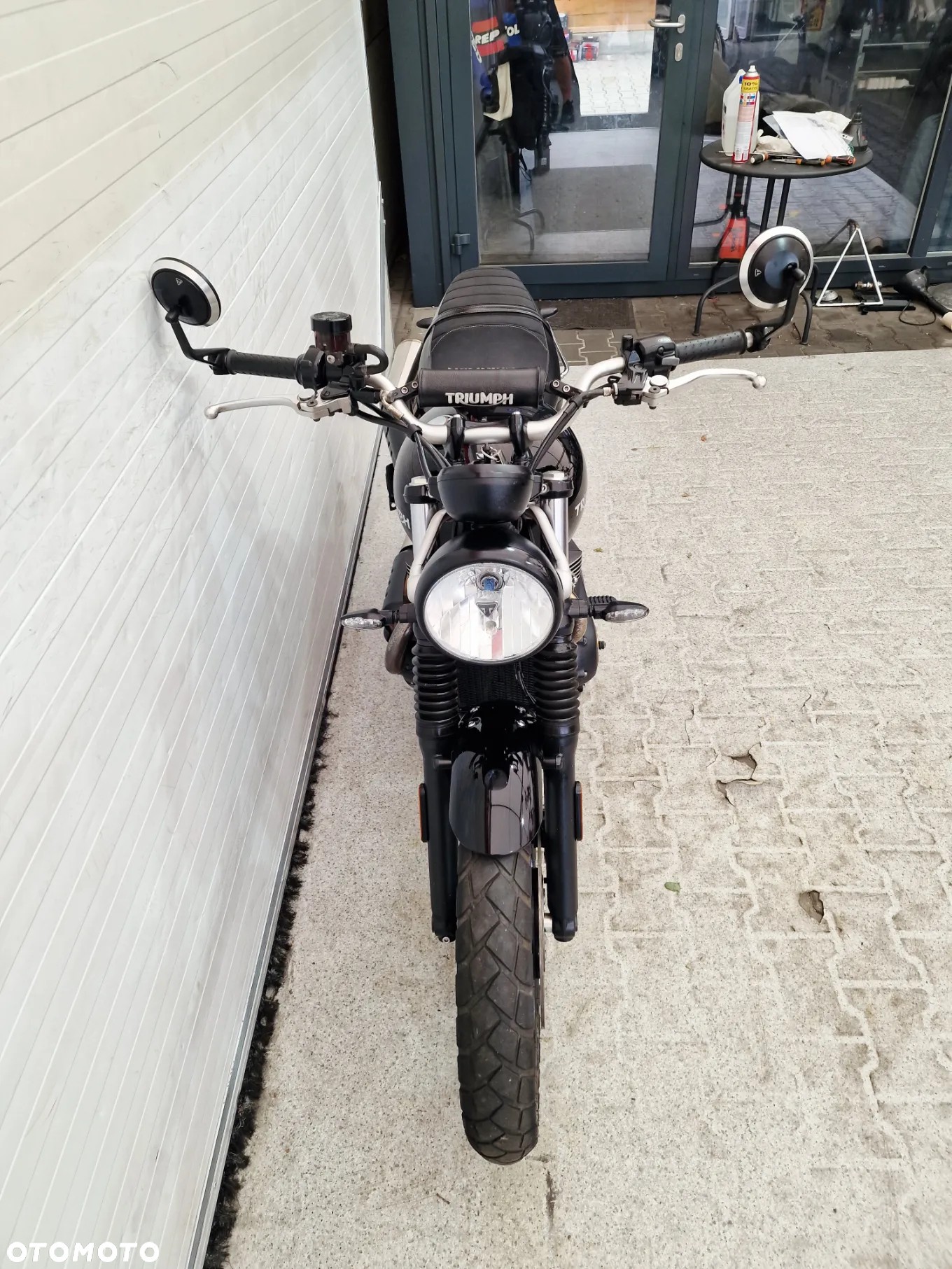 Triumph Scrambler - 17