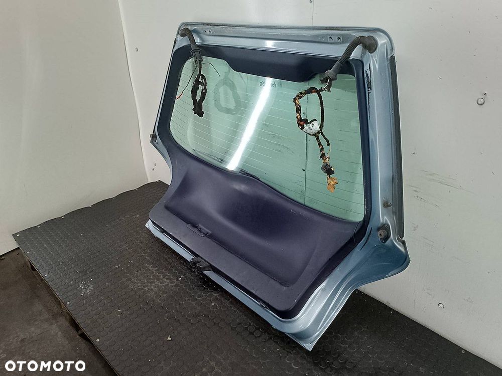 KLAPA BAGAŻNIKA AUDI A3 8L LY7R HATCHBACK - 2