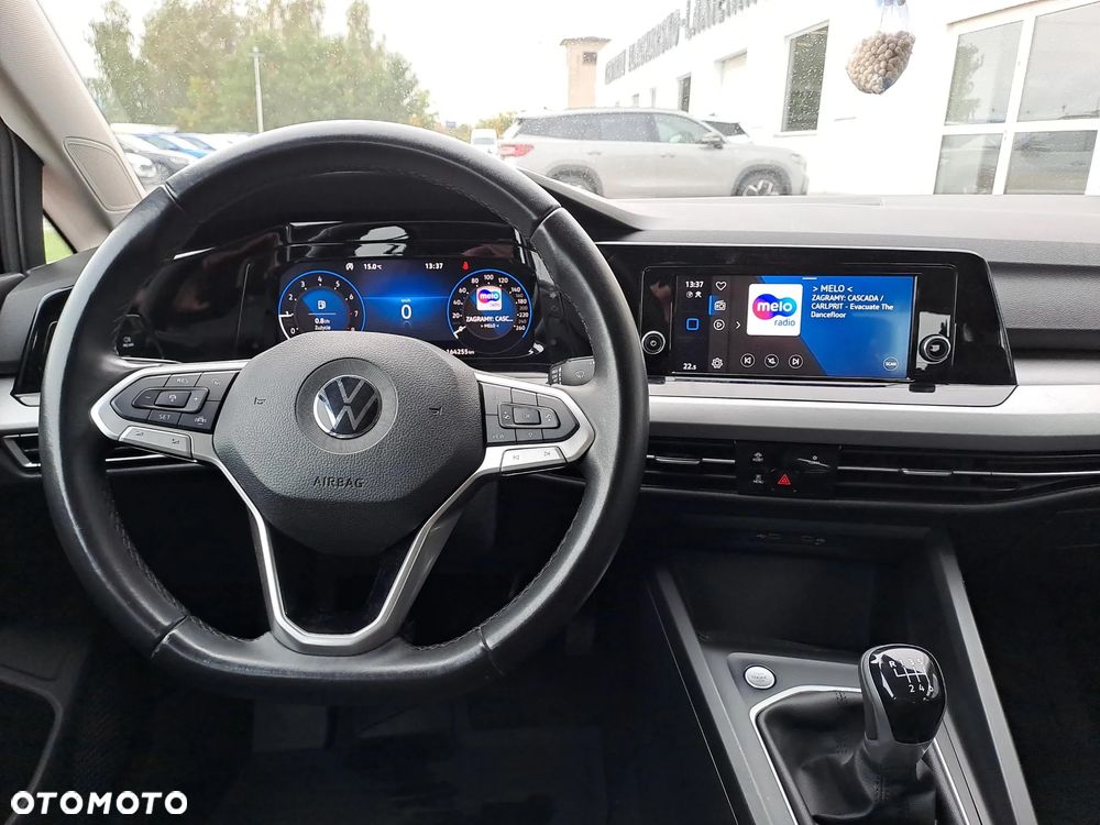 Volkswagen Golf VIII 1.5 TSI EVO Life - 9