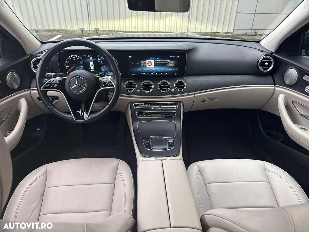 Mercedes-Benz E - 11