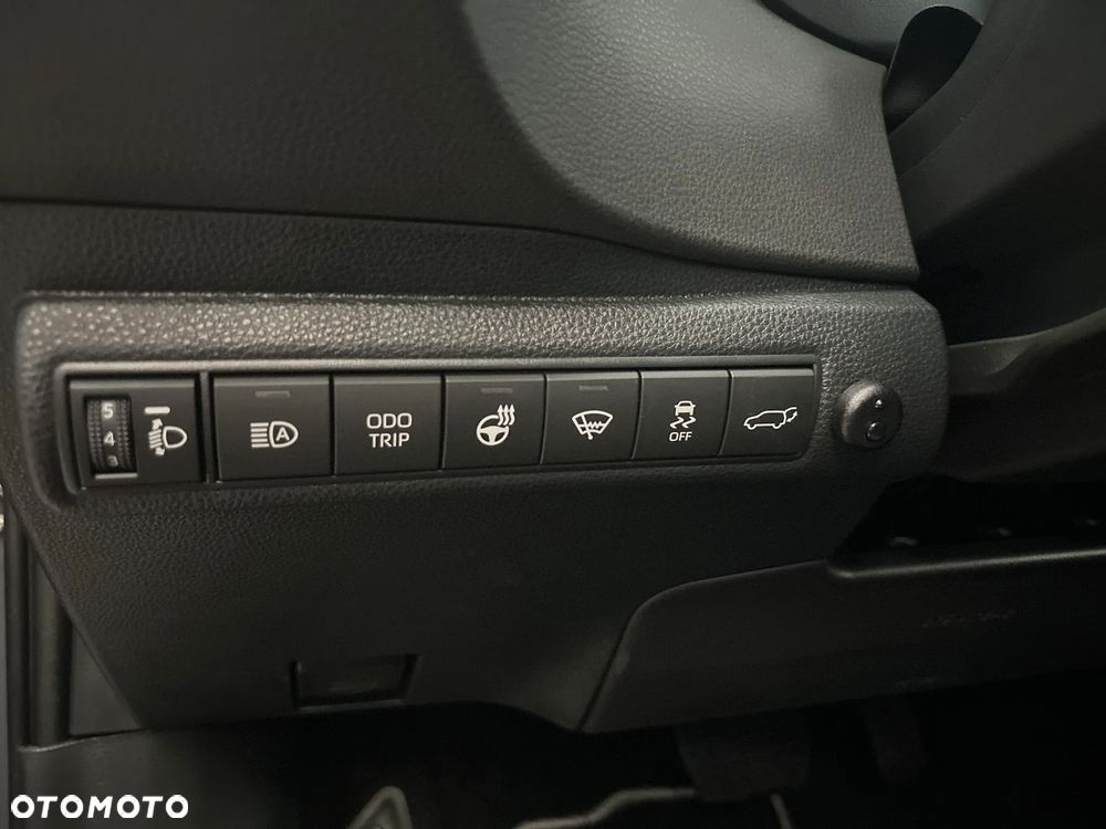 Toyota Corolla 1.8 Hybrid Style - 34
