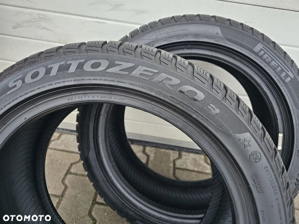 (A17) 225/45R17 91H 7mm 18r RSC RF / Pirelli Sottozero 3 - 6