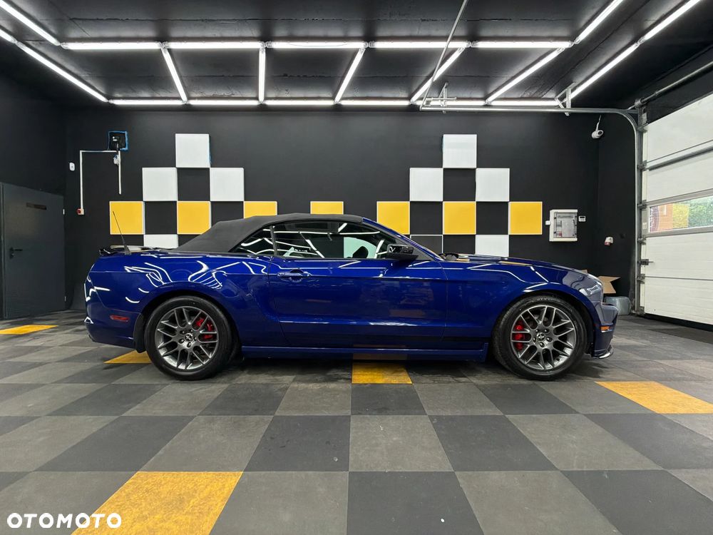 Ford Mustang 3.7 V6 - 1