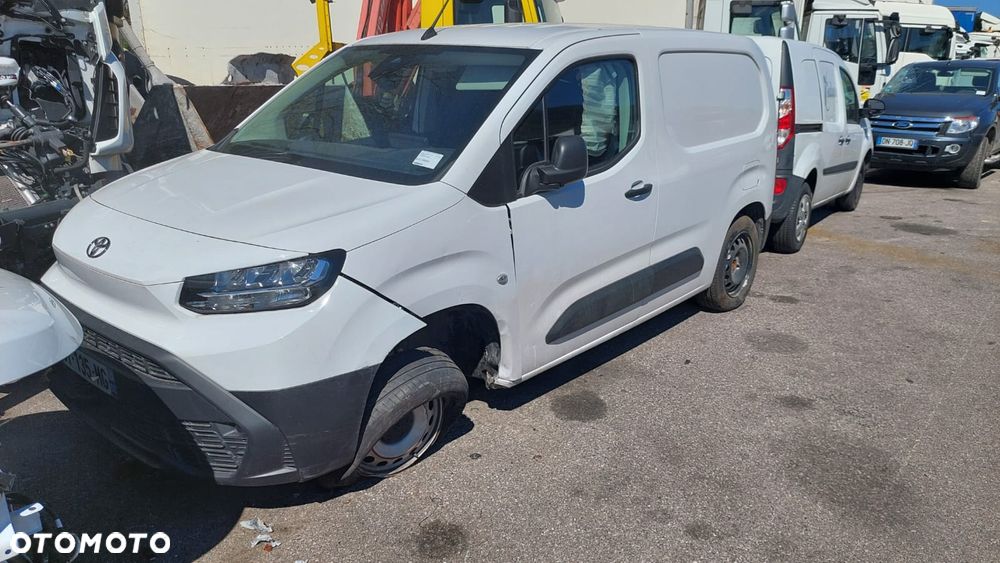 Toyota proace city - 1