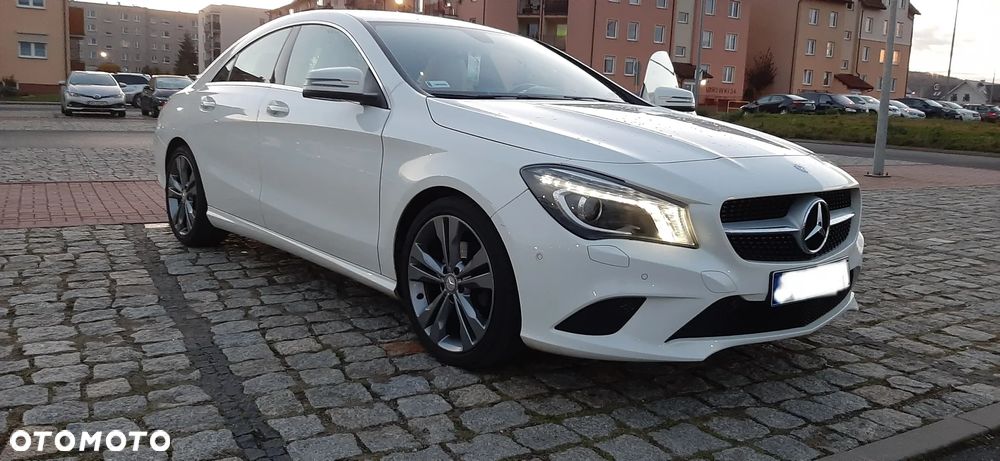 Mercedes-Benz CLA 180 - 6