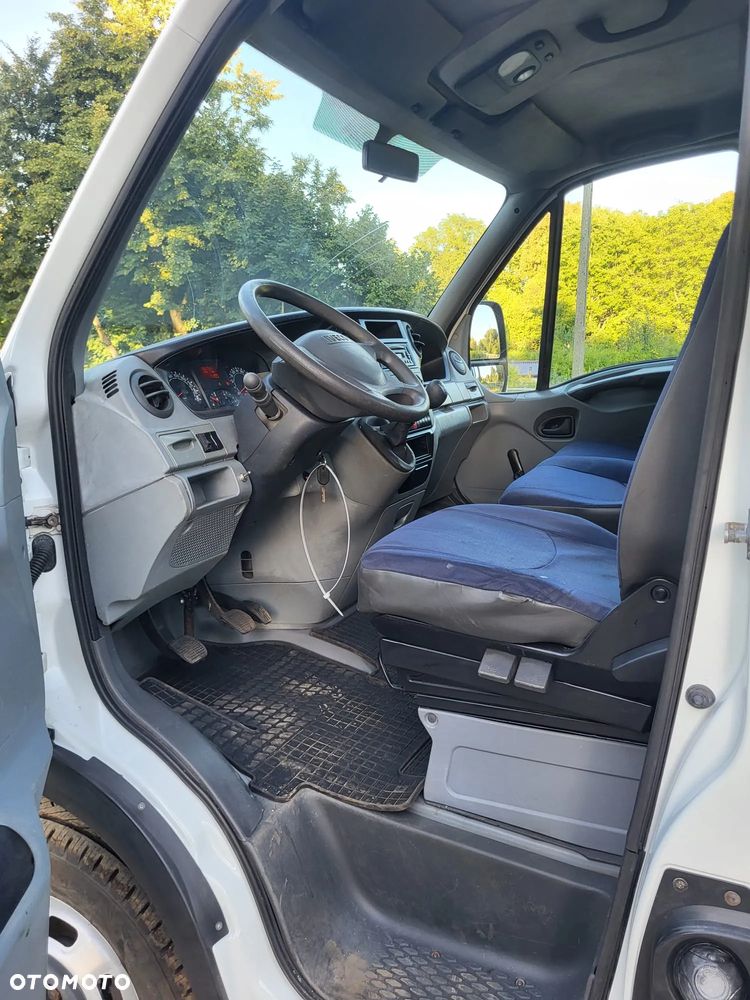 Iveco Daily  35C12 - 7