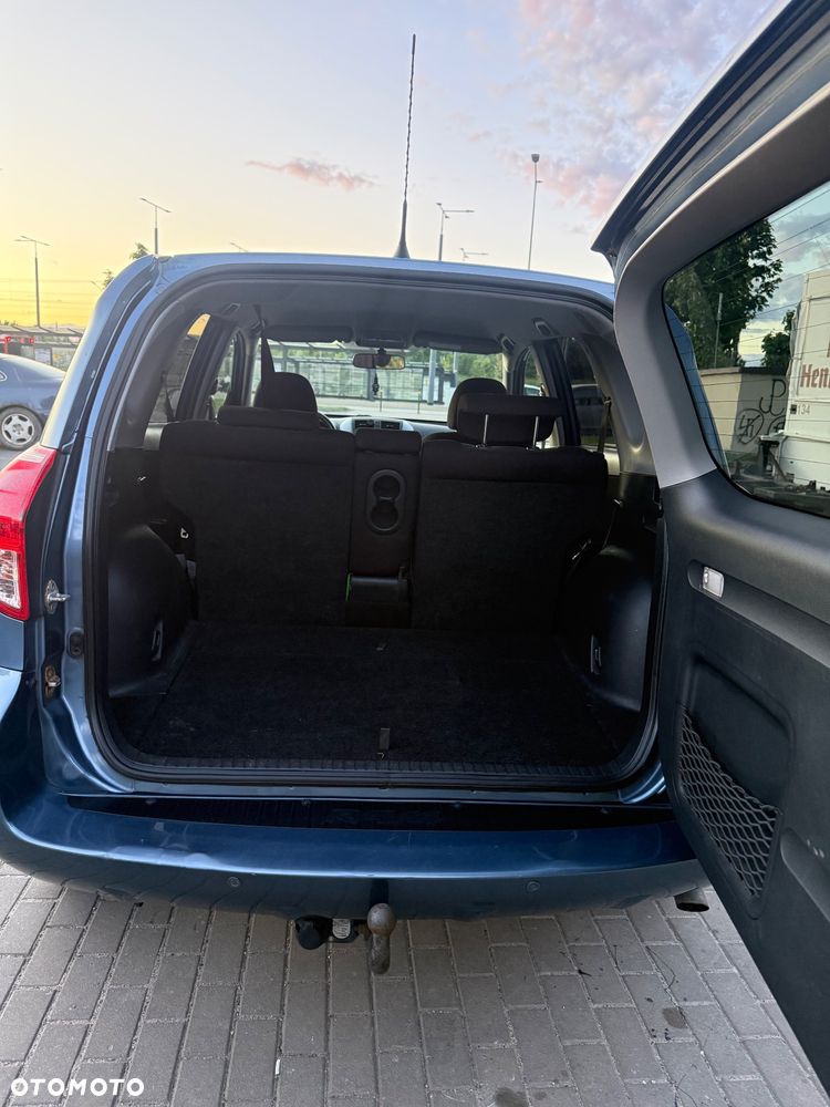Toyota RAV4 2.0 VVT-i Sol - 16