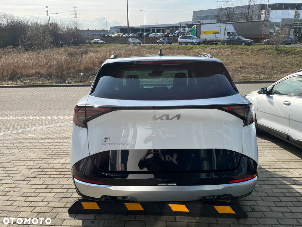 Kia Sportage 1.6 T-GDI Business Line 2WD DCT - 6