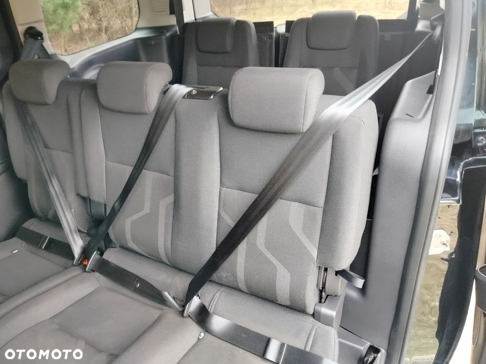 Ford Tourneo Connect Grand 1.6 TDCi Titanium - 25