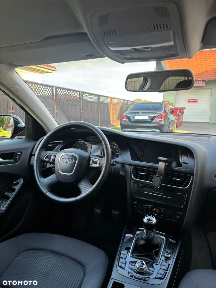Audi A4 Avant 2.0 TDI - 34