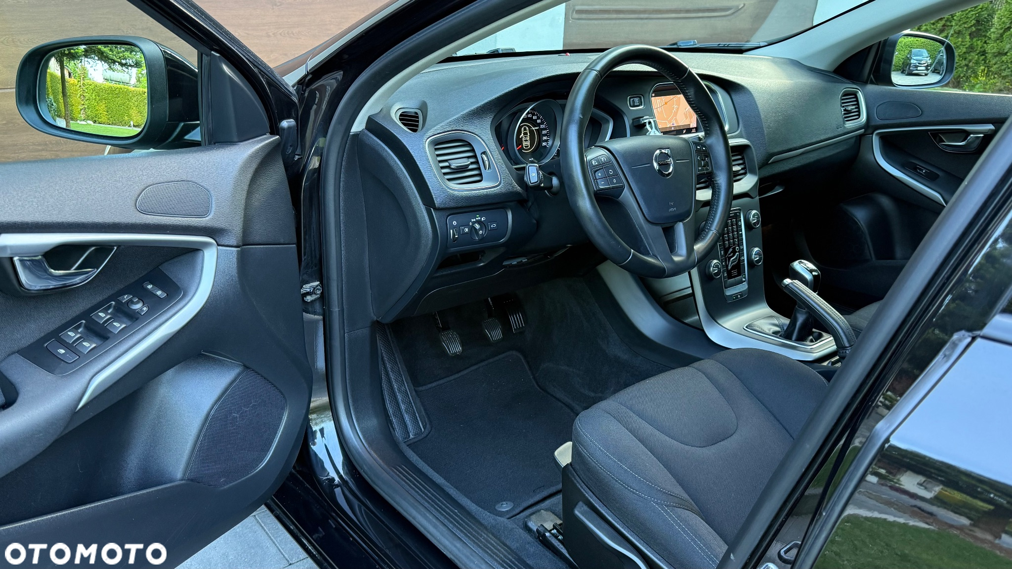 Volvo V40 - 20