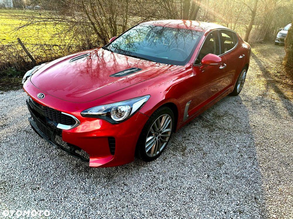 Kia Stinger 2.0 T-GDI GT Line - 1