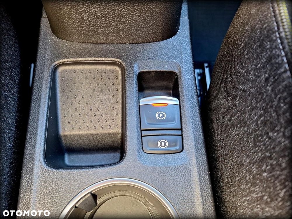 Renault Captur 1.0 TCe Techno - 32