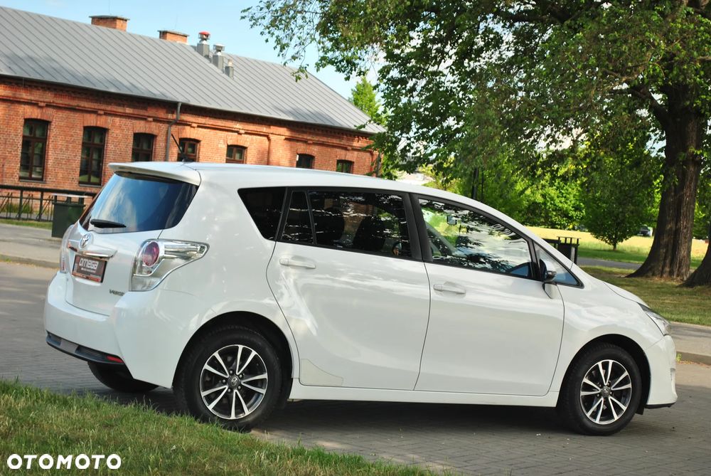 Toyota Verso - 13