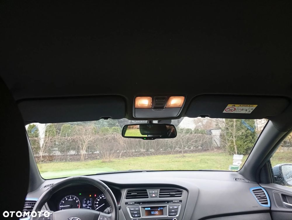 Hyundai i20 1.25 Wersja Jubileuszowa - 23