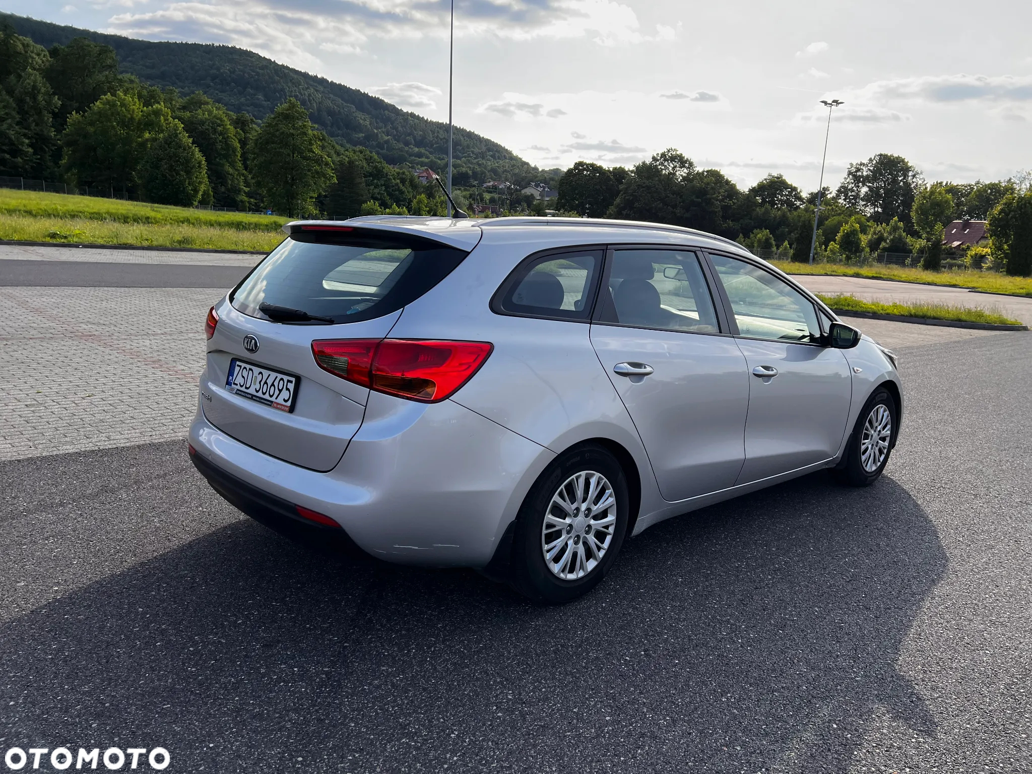 Kia Ceed Cee'd 1.6 GDI Business Line - 4