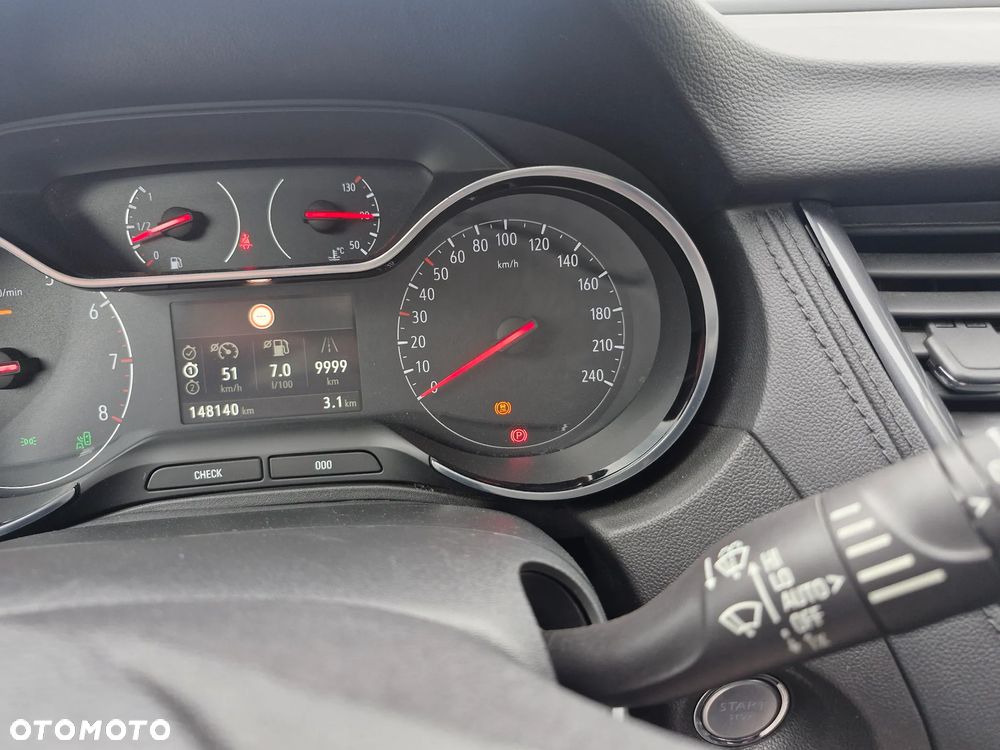Opel Grandland X 1.2 Start/Stop Business INNOVATION - 27