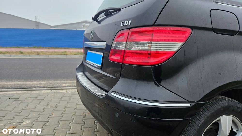 Mercedes-Benz Klasa B 200 CDI Elegance DPF Edition 10 - 31