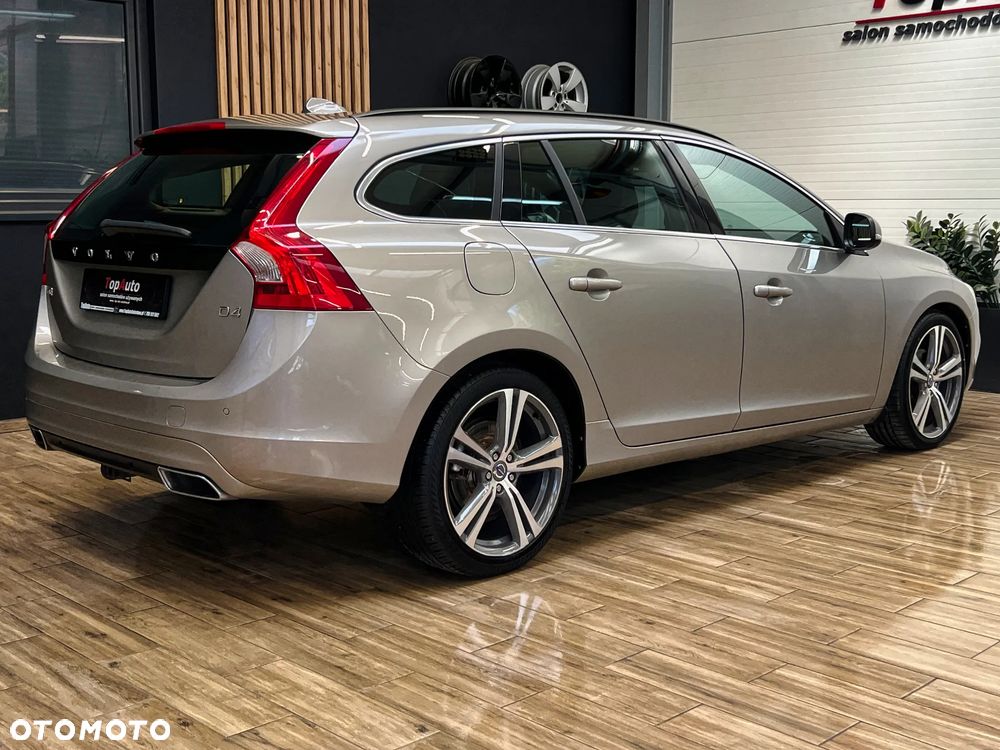 Volvo V60 D4 Geartronic Summum - 7