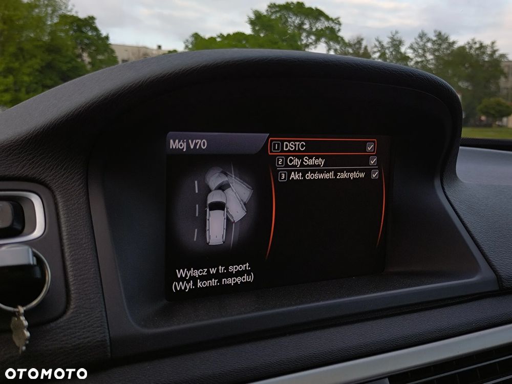Volvo V70 D3 Summum - 16