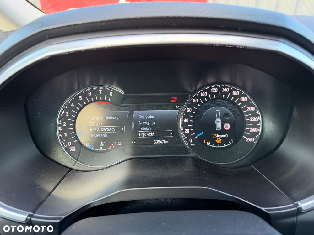 Ford S-Max - 16