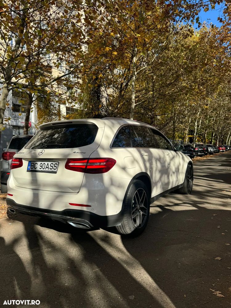Mercedes-Benz GLC 250 d 4Matic 9G-TRONIC AMG Line - 13