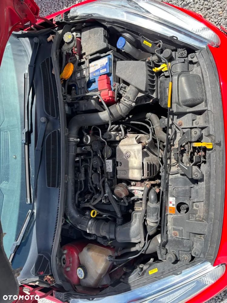 Ford Fiesta 1.0 EcoBoost Start-Stop Sport - 16