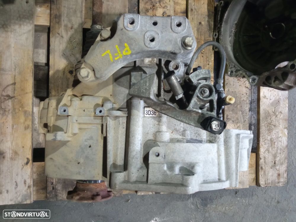 Caixa de velocidades VW Golf VII 2.0 TDI ref: PFL - 8