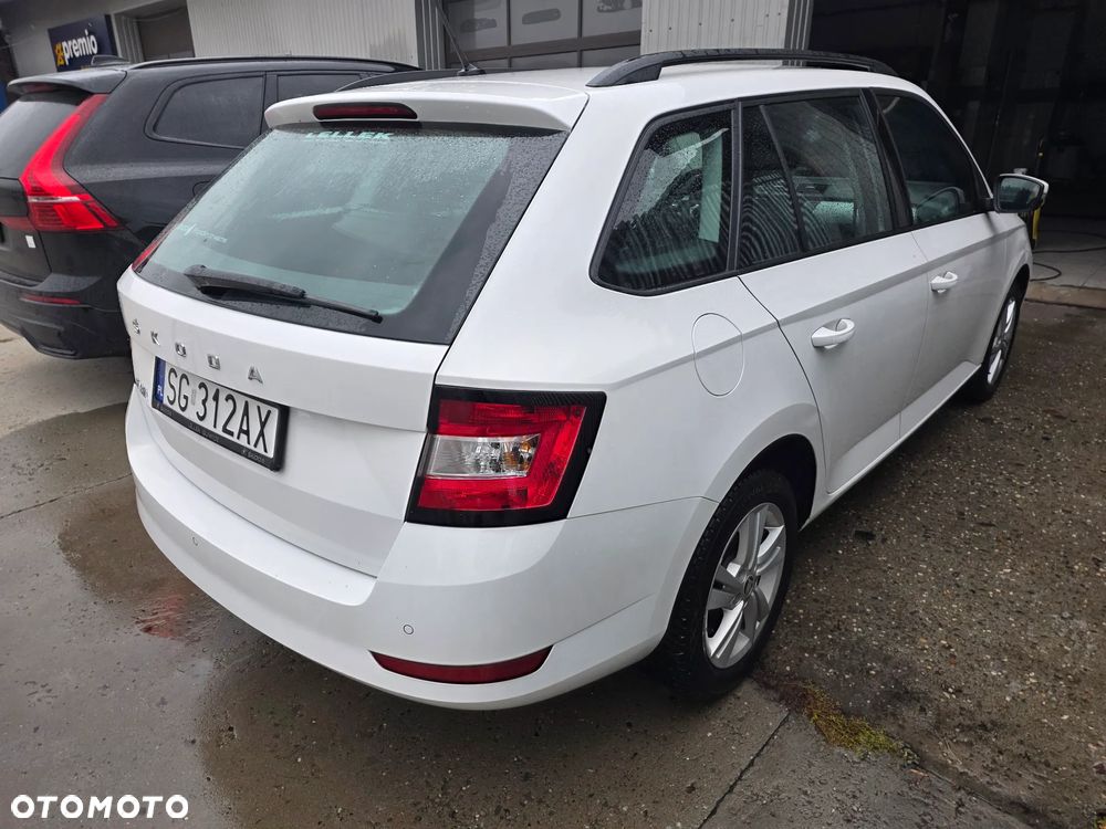 Skoda Fabia 1.0 TSI Ambition - 3