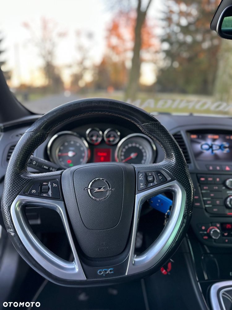 Opel Insignia 2.8 T V6 OPC - 6