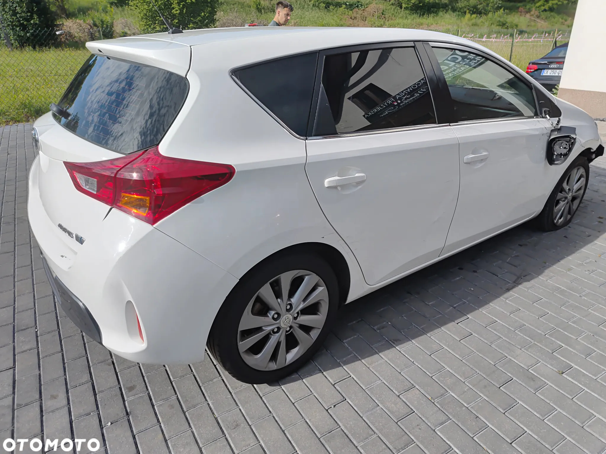 Toyota Auris 1.8 VVT-i Hybrid Automatik Comfort - 18
