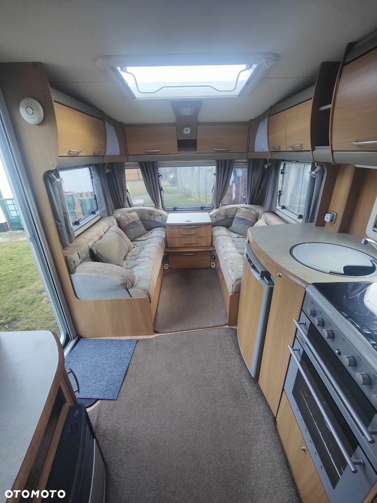 SWIFT CONQUEROR 540 - 18