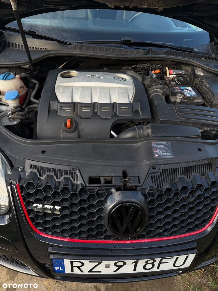 Volkswagen Golf - 18
