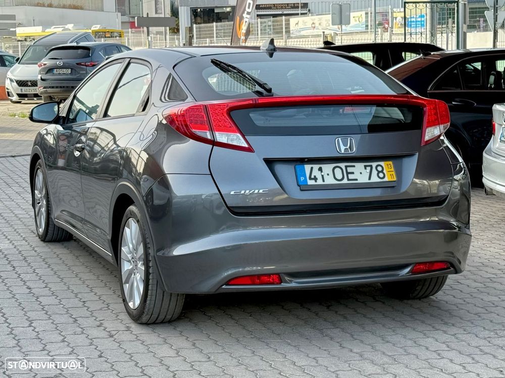 Honda Civic 1.4 i-VTEC Sport - 5