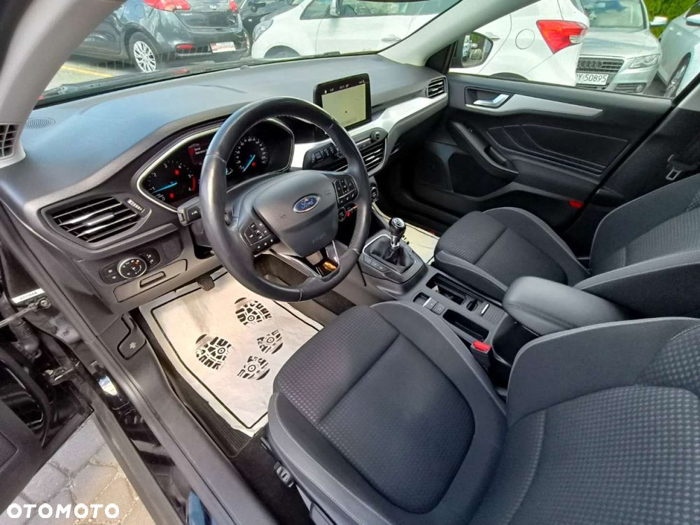 Ford Focus - 7