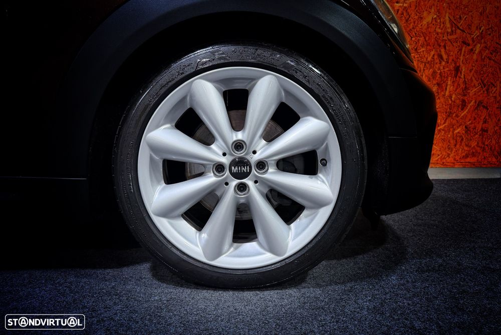 MINI Clubman Cooper D - 37