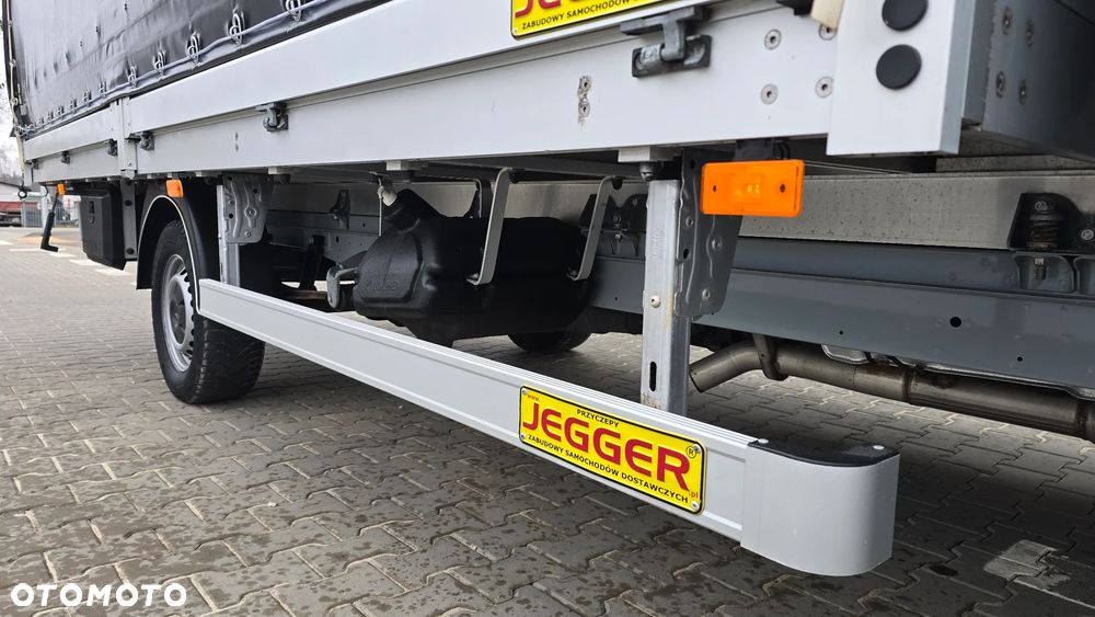 Mercedes-Benz SPRINTER 316 CDI 907❗ PLANDEKA 10 PALET / DRZWI Z TYŁU / DWIE WYSOKOSCI JAZDY / ZABUDOWA JEGGER / MAX ROZSTAW OSI / PODUSZKI PNEUMATYCZNE / SYPIALKA / RAMA / LAWETA / SALON POLSKA ❗❗ - 5